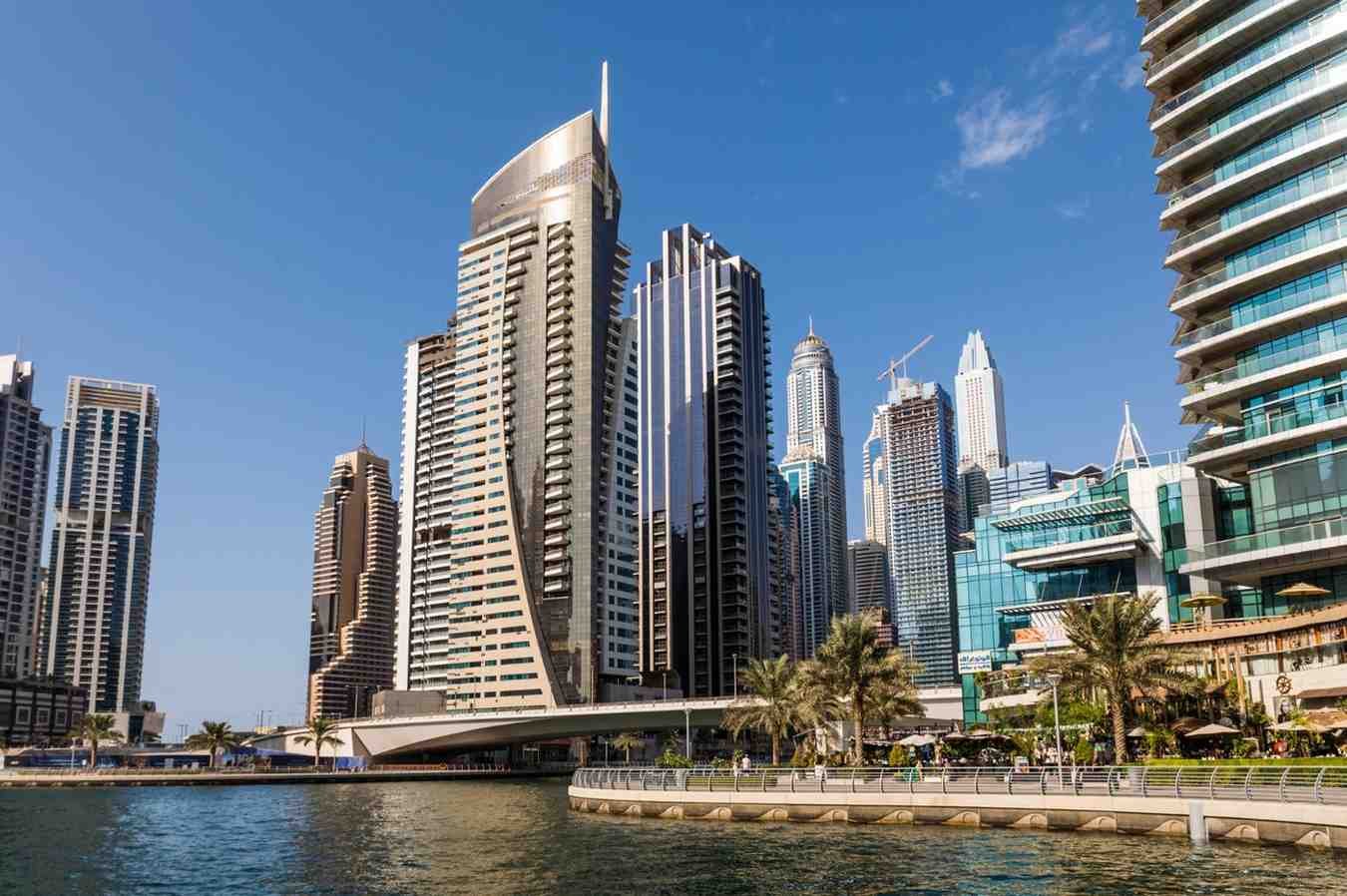 Book international flights easily with the best deals and discounts.